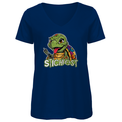 Stichfest - Damen Shirt Clothes  Navy Blue XS  Tattoo Fashion von inked-mafia.de. Dieses Teil gehört in jeden Kleiderschrank eines inked-rebels! Finde ideale Geschenke für Tätowierte, Tattoofans oder Tätowierer.