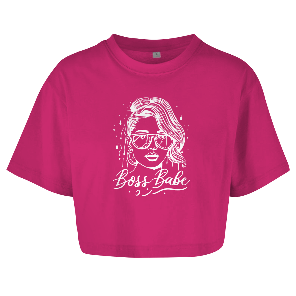 Boss Babe - Damen Oversized Crop Top Clothes Pink M Tattoo Fashion von inked-mafia.de. Dieses Teil gehört in jeden Kleiderschrank eines inked-rebels! Finde ideale Geschenke für Tätowierte, Tattoofans oder Tätowierer.