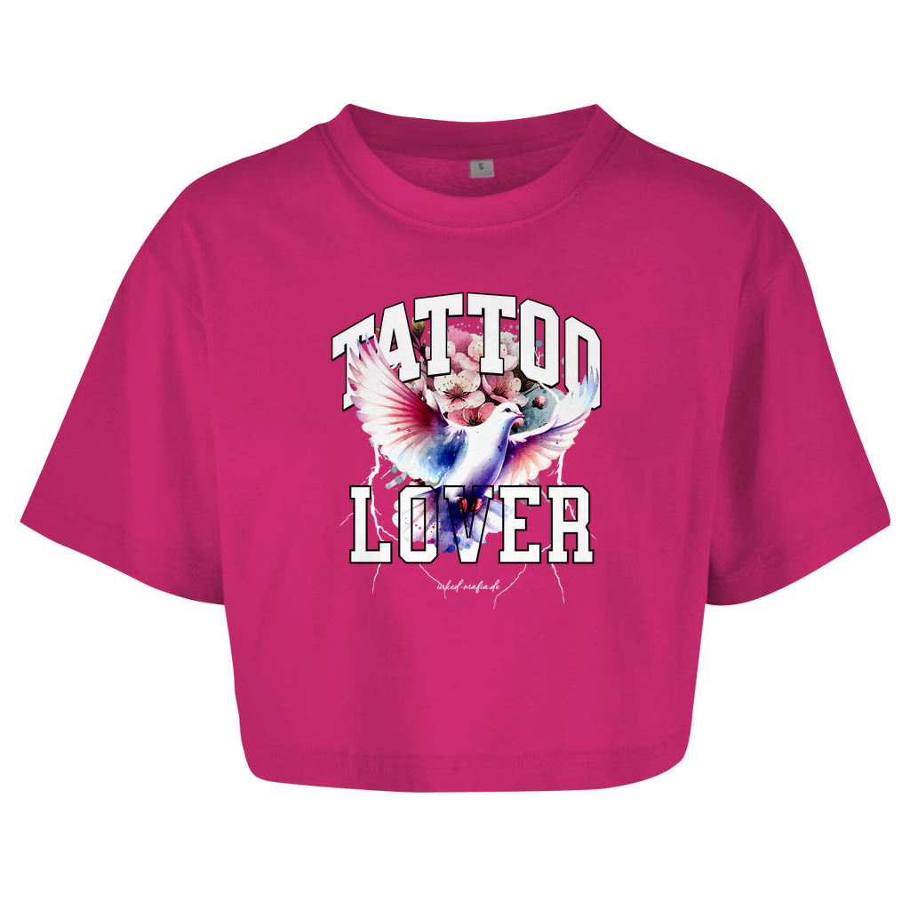 Tattoolover - Damen Oversized Crop Top Clothes  Pink XS  Tattoo Fashion von inked-mafia.de. Dieses Teil gehört in jeden Kleiderschrank eines inked-rebels! Finde ideale Geschenke für Tätowierte, Tattoofans oder Tätowierer.