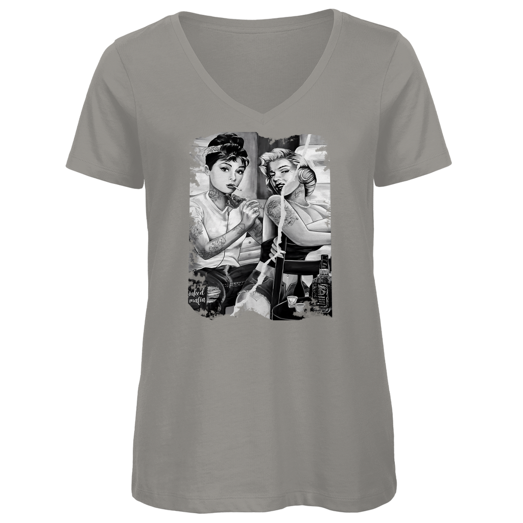 Old Style - Damen Shirt Clothes  Grau XS  Tattoo Fashion von inked-mafia.de. Dieses Teil gehört in jeden Kleiderschrank eines inked-rebels! Finde ideale Geschenke für Tätowierte, Tattoofans oder Tätowierer.