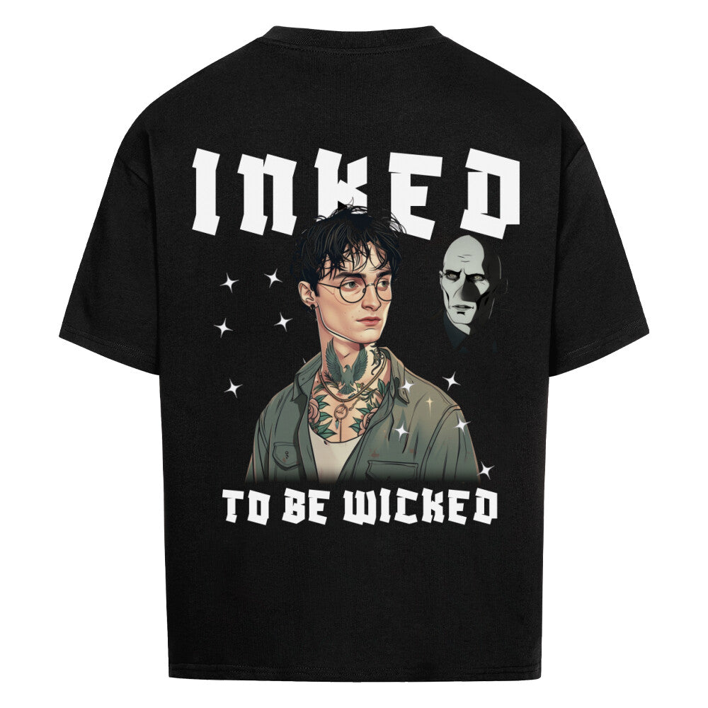 Inked to be wicked - Heavy Oversized Backprint Shirt T-Shirt  XS Schwarz  Tattoo Fashion von inked-mafia.de. Dieses Teil gehört in jeden Kleiderschrank eines inked-rebels! Finde ideale Geschenke für Tätowierte, Tattoofans oder Tätowierer.