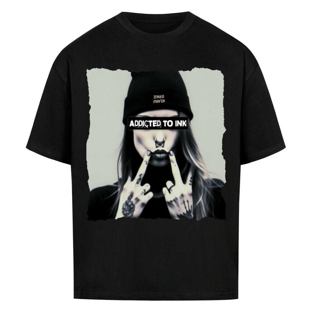 Addicted - Heavy Oversized Shirt T-Shirt  XS Schwarz  Tattoo Fashion von inked-mafia.de. Dieses Teil gehört in jeden Kleiderschrank eines inked-rebels! Finde ideale Geschenke für Tätowierte, Tattoofans oder Tätowierer.