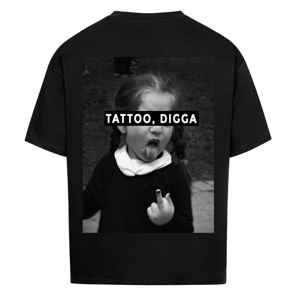 Tattoo Digga - Heavy Oversized Backprint Shirt T-Shirt  XS Schwarz  Tattoo Fashion von inked-mafia.de. Dieses Teil gehört in jeden Kleiderschrank eines inked-rebels! Finde ideale Geschenke für Tätowierte, Tattoofans oder Tätowierer.