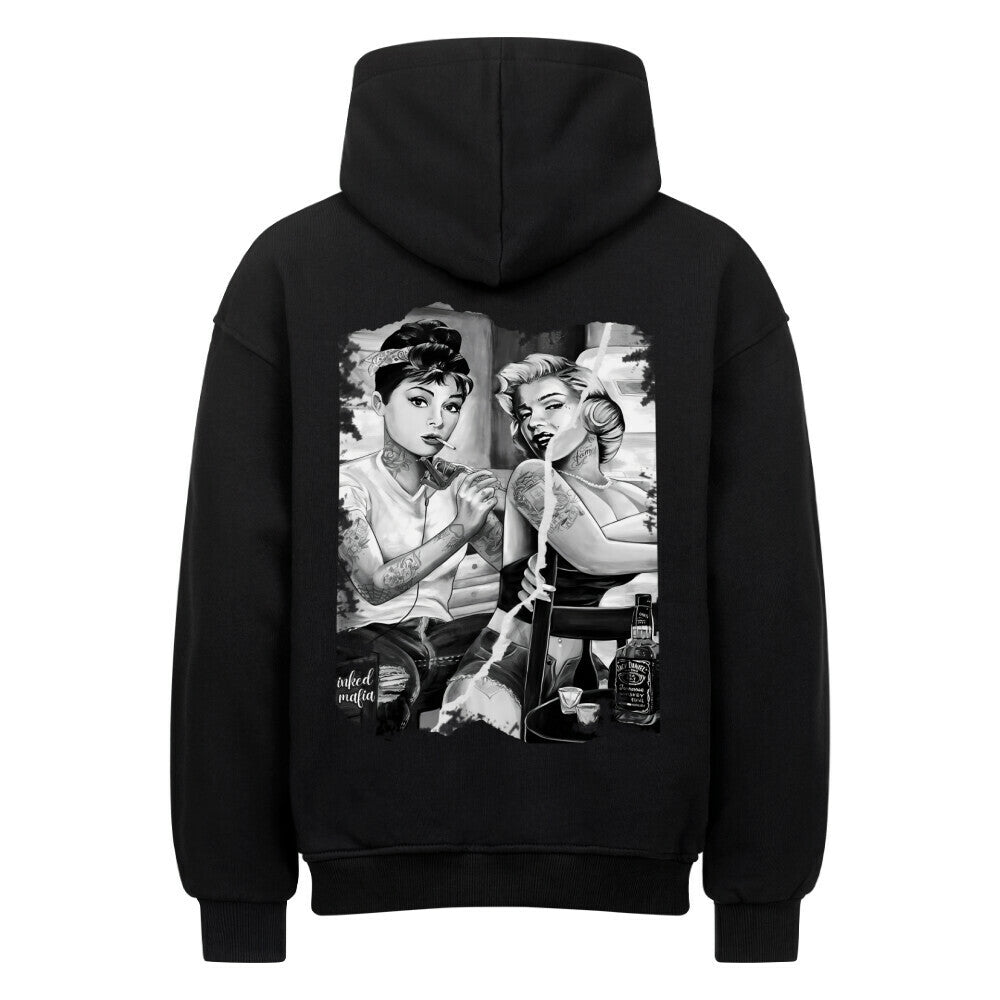 Old Style - Heavy Oversized Backprint Hoodie Hoodie  XS Schwarz  Tattoo Fashion von inked-mafia.de. Dieses Teil gehört in jeden Kleiderschrank eines inked-rebels! Finde ideale Geschenke für Tätowierte, Tattoofans oder Tätowierer.