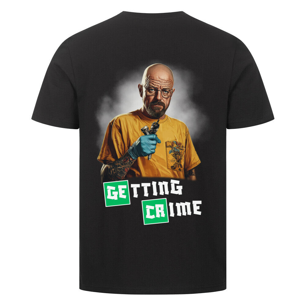 Getting Crime - Premium Backprint Shirt T-Shirt  S Schwarz  Tattoo Fashion von inked-mafia.de. Dieses Teil gehört in jeden Kleiderschrank eines inked-rebels! Finde ideale Geschenke für Tätowierte, Tattoofans oder Tätowierer.