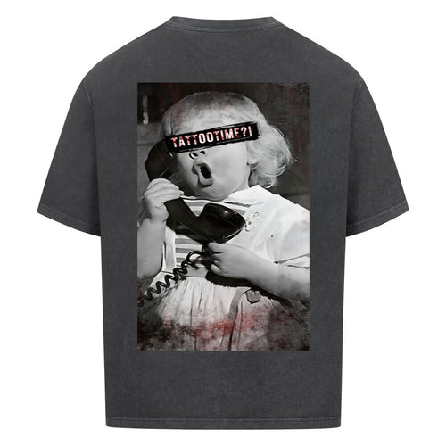 Tattootime - Heavy Oversized Backprint Shirt T-Shirt  XS Washed Black  Tattoo Fashion von inked-mafia.de. Dieses Teil gehört in jeden Kleiderschrank eines inked-rebels! Finde ideale Geschenke für Tätowierte, Tattoofans oder Tätowierer.