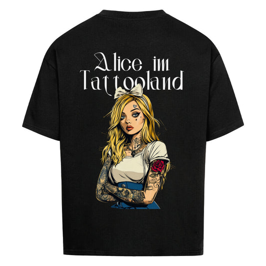 Alice - Heavy Oversized Backprint Shirt T-Shirt  XS Schwarz  Tattoo Fashion von inked-mafia.de. Dieses Teil gehört in jeden Kleiderschrank eines inked-rebels! Finde ideale Geschenke für Tätowierte, Tattoofans oder Tätowierer.