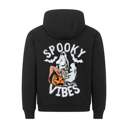 Spooky Vibes - Backprint Hoodie Hoodie  S Schwarz  Tattoo Fashion von inked-mafia.de. Dieses Teil gehört in jeden Kleiderschrank eines inked-rebels! Finde ideale Geschenke für Tätowierte, Tattoofans oder Tätowierer.