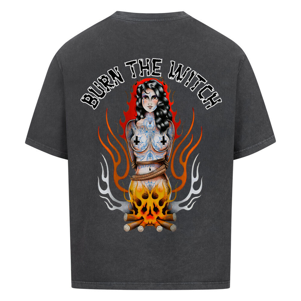 Burn the witch - Heavy Oversized Backprint Shirt T-Shirt  XS Washed Black  Tattoo Fashion von inked-mafia.de. Dieses Teil gehört in jeden Kleiderschrank eines inked-rebels! Finde ideale Geschenke für Tätowierte, Tattoofans oder Tätowierer.