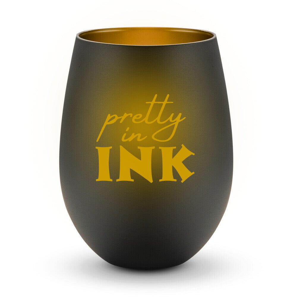 Pretty in ink - Windlicht LaserPng  Standard Schwarz-Gold  Tattoo Fashion von inked-mafia.de. Dieses Teil gehört in jeden Kleiderschrank eines inked-rebels! Finde ideale Geschenke für Tätowierte, Tattoofans oder Tätowierer.