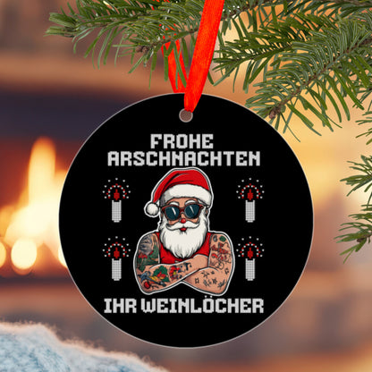 Frohe Arschnachten - Christbaumschmuck Mug     Tattoo Fashion von inked-mafia.de. Dieses Teil gehört in jeden Kleiderschrank eines inked-rebels! Finde ideale Geschenke für Tätowierte, Tattoofans oder Tätowierer.