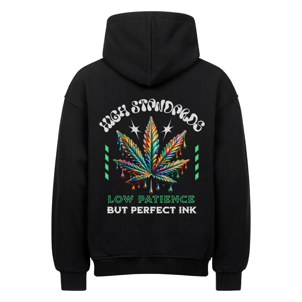 High Standards - avy Oversized Backprint Hoodie Hoodie XS Schwarz Tattoo Fashion von inked-mafia.de. Dieses Teil gehört in jeden Kleiderschrank eines inked-rebels! Finde ideale Geschenke für Tätowierte, Tattoofans oder Tätowierer.