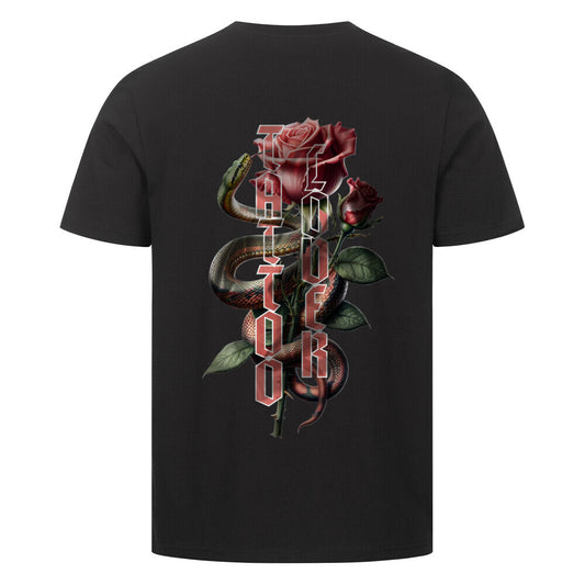 Tattoolover - Premium Backprint Shirt T-Shirt S Schwarz Tattoo Fashion von inked-mafia.de. Dieses Teil gehört in jeden Kleiderschrank eines inked-rebels! Finde ideale Geschenke für Tätowierte, Tattoofans oder Tätowierer.