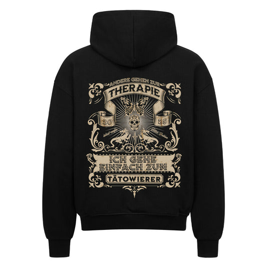 Therapie - Heavy Oversized Backprint Zipper Hoodie S Schwarz Tattoo Fashion von inked-mafia.de. Dieses Teil gehört in jeden Kleiderschrank eines inked-rebels! Finde ideale Geschenke für Tätowierte, Tattoofans oder Tätowierer.