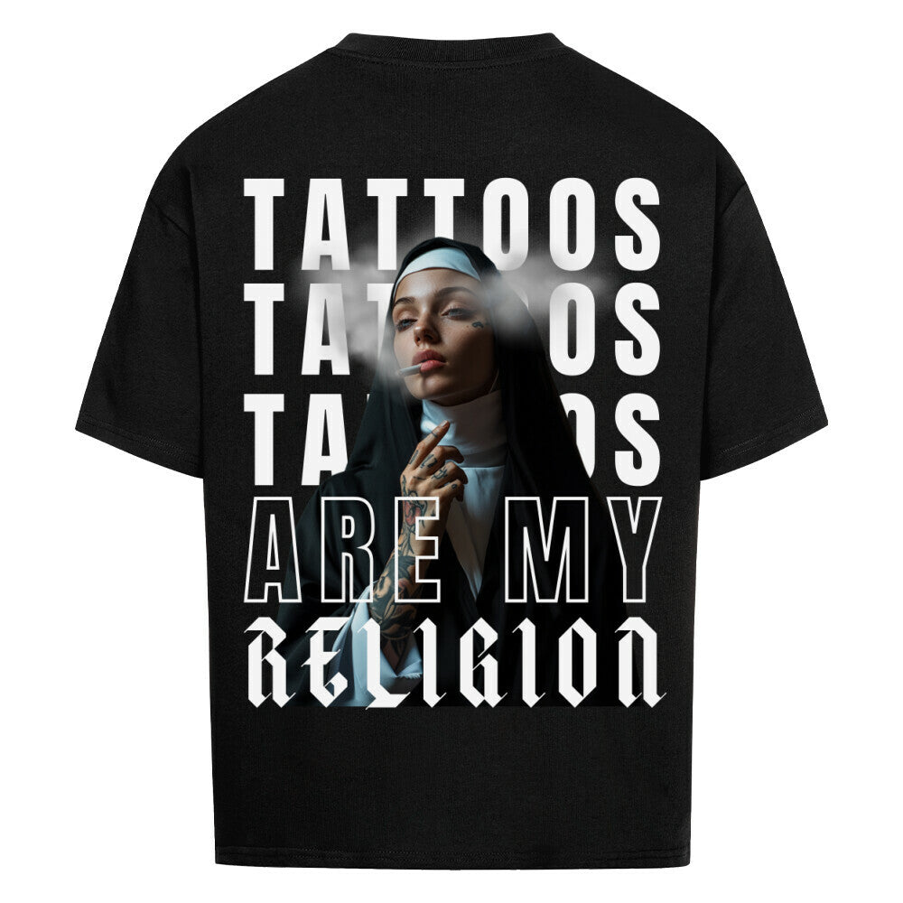 Religion - Heavy Oversized Backprint Shirt T-Shirt XS Schwarz Tattoo Fashion von inked-mafia.de. Dieses Teil gehört in jeden Kleiderschrank eines inked-rebels! Finde ideale Geschenke für Tätowierte, Tattoofans oder Tätowierer.