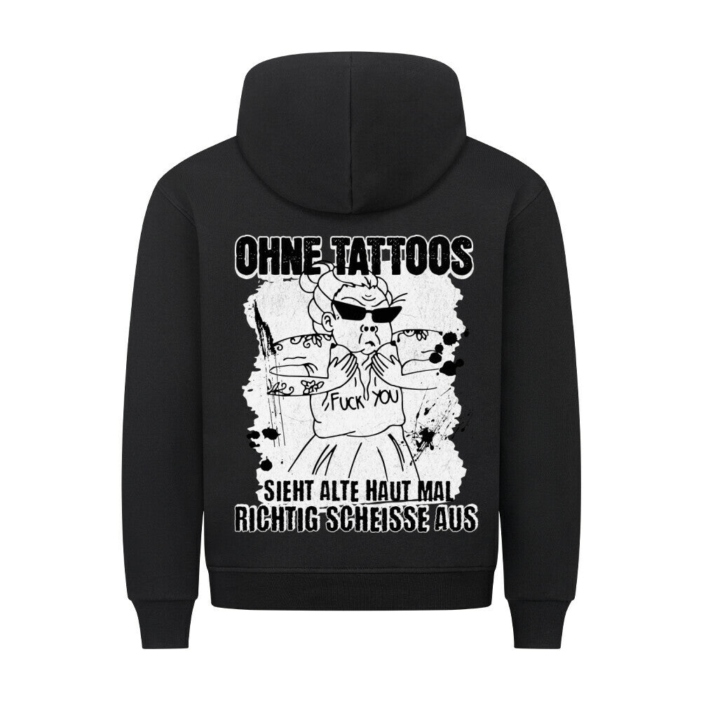 Alte Haut - Backprint Hoodie Hoodie S Schwarz Tattoo Fashion von inked-mafia.de. Dieses Teil gehört in jeden Kleiderschrank eines inked-rebels! Finde ideale Geschenke für Tätowierte, Tattoofans oder Tätowierer.