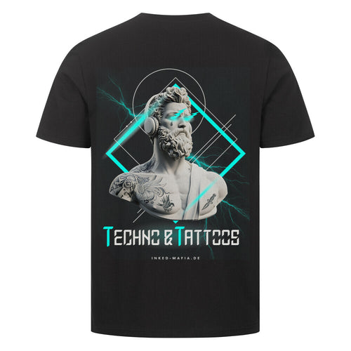 Techno&Tattoos - Premium Backprint Shirt T-Shirt S Schwarz Tattoo Fashion von inked-mafia.de. Dieses Teil gehört in jeden Kleiderschrank eines inked-rebels! Finde ideale Geschenke für Tätowierte, Tattoofans oder Tätowierer.
