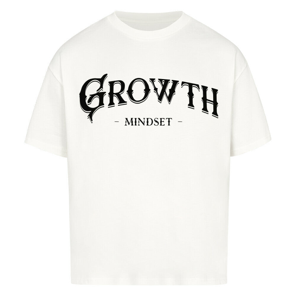 Growth Mindset - Heavy Oversized Shirt T-Shirt XS Weiß Tattoo Fashion von inked-mafia.de. Dieses Teil gehört in jeden Kleiderschrank eines inked-rebels! Finde ideale Geschenke für Tätowierte, Tattoofans oder Tätowierer.