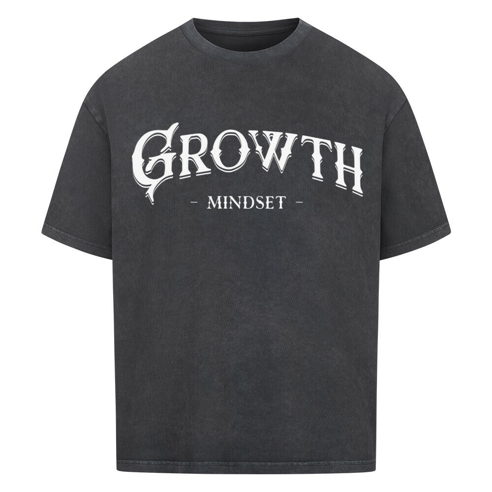 Growth Mindset - Heavy Oversized Shirt T-Shirt XS Washed Black Tattoo Fashion von inked-mafia.de. Dieses Teil gehört in jeden Kleiderschrank eines inked-rebels! Finde ideale Geschenke für Tätowierte, Tattoofans oder Tätowierer.