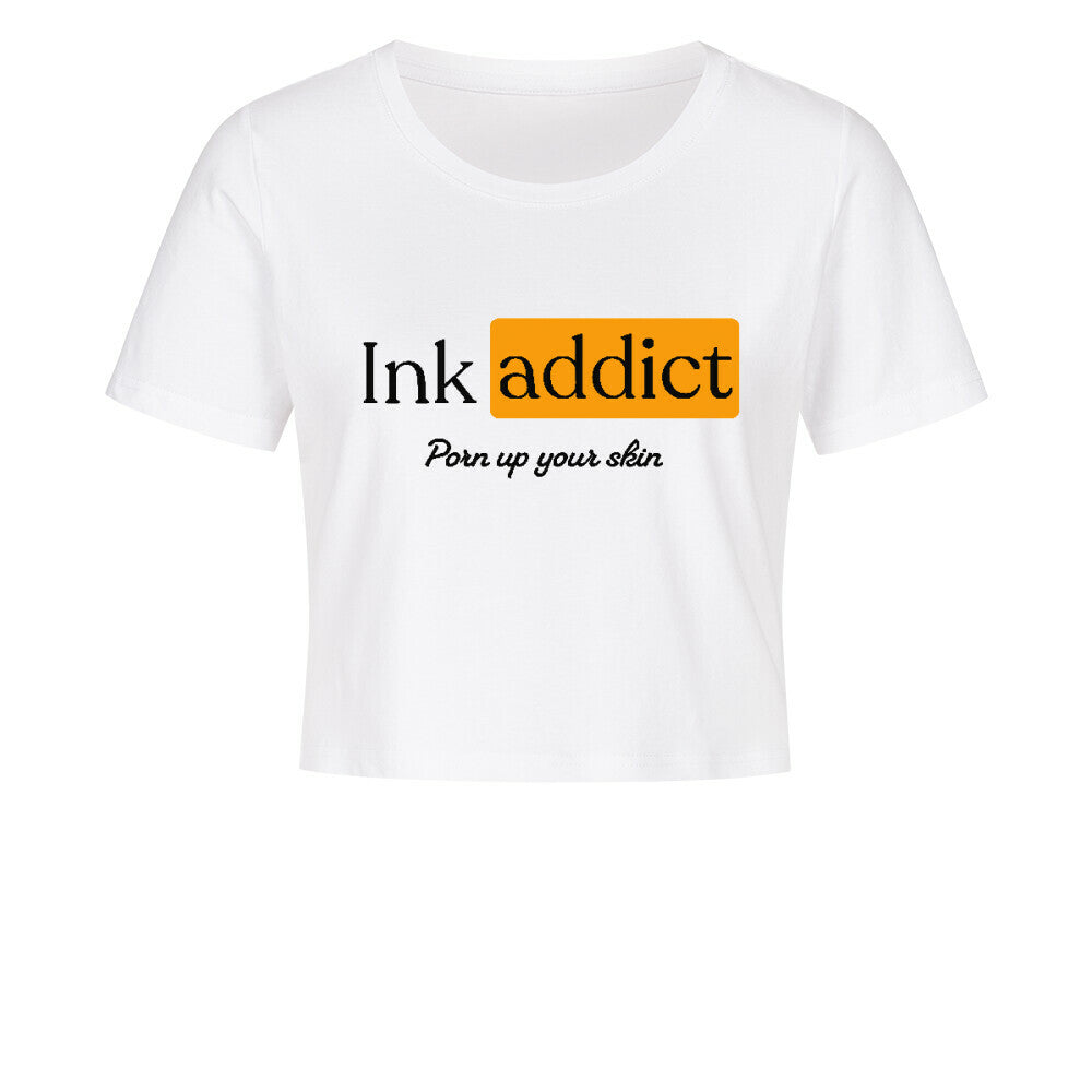 InkAddict - Damen Crop Top T-Shirt XS Weiß Tattoo Fashion von inked-mafia.de. Dieses Teil gehört in jeden Kleiderschrank eines inked-rebels! Finde ideale Geschenke für Tätowierte, Tattoofans oder Tätowierer.