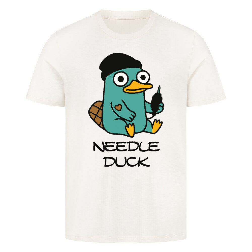 Needle Duck - Premium Shirt T-Shirt S Beige Tattoo Fashion von inked-mafia.de. Dieses Teil gehört in jeden Kleiderschrank eines inked-rebels! Finde ideale Geschenke für Tätowierte, Tattoofans oder Tätowierer.