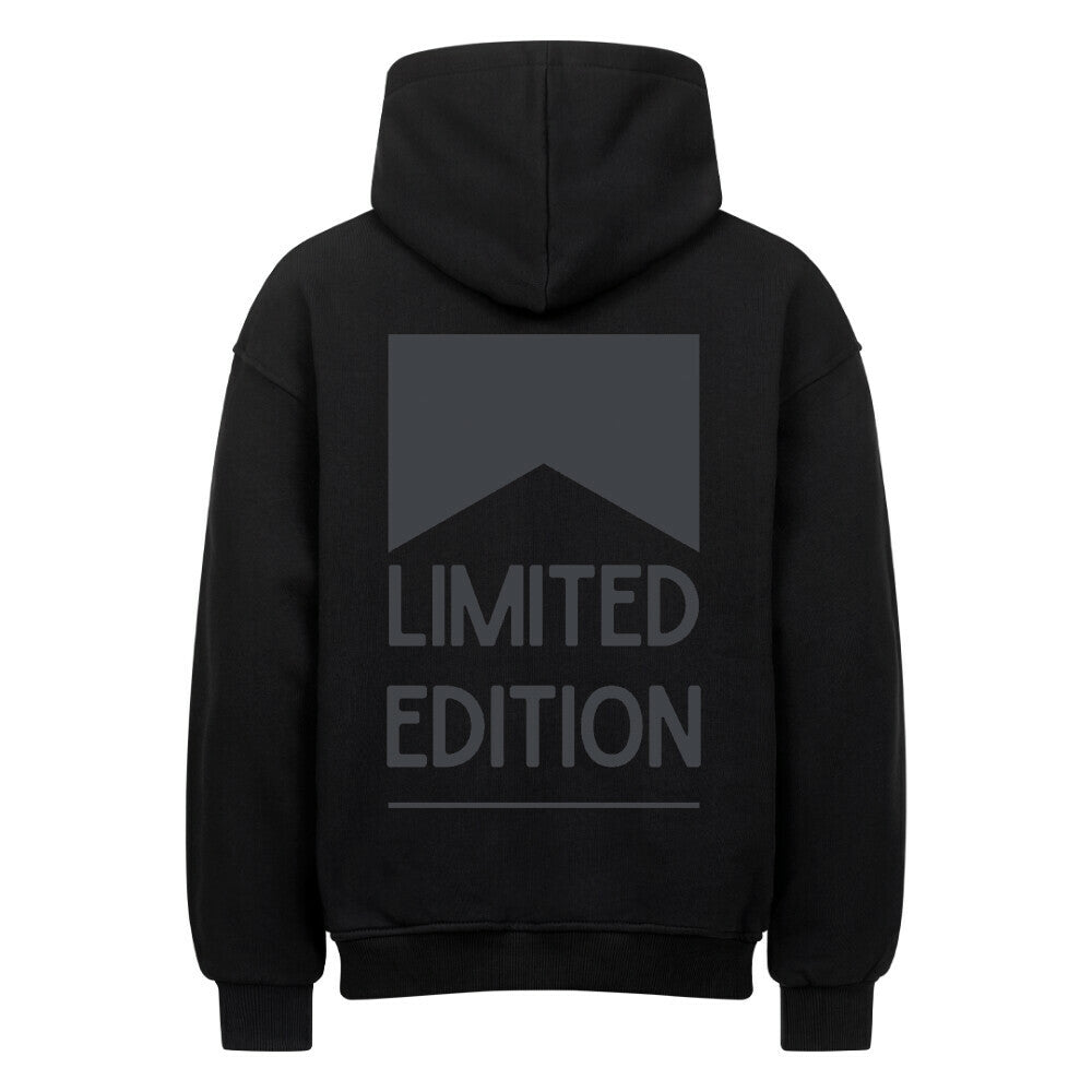 Limited Edition - Heavy Oversized Backprint Hoodie Hoodie XS Schwarz Tattoo Fashion von inked-mafia.de. Dieses Teil gehört in jeden Kleiderschrank eines inked-rebels! Finde ideale Geschenke für Tätowierte, Tattoofans oder Tätowierer.