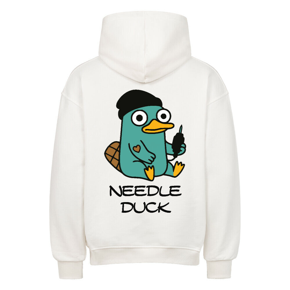 Needle Duck - Heavy Oversized Backprint Hoodie Hoodie XS Weiß Tattoo Fashion von inked-mafia.de. Dieses Teil gehört in jeden Kleiderschrank eines inked-rebels! Finde ideale Geschenke für Tätowierte, Tattoofans oder Tätowierer.