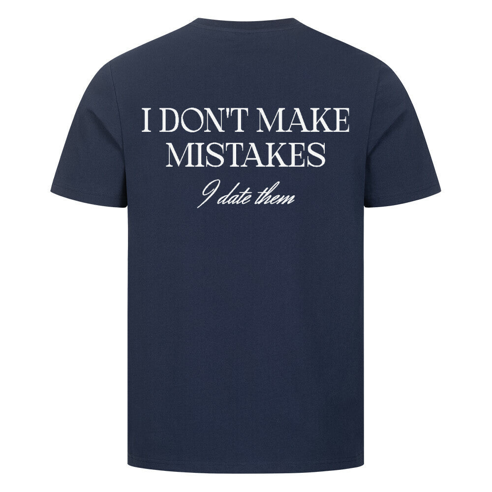Mistakes - Premium Backprint Shirt T-Shirt S Navy Blue Tattoo Fashion von inked-mafia.de. Dieses Teil gehört in jeden Kleiderschrank eines inked-rebels! Finde ideale Geschenke für Tätowierte, Tattoofans oder Tätowierer.
