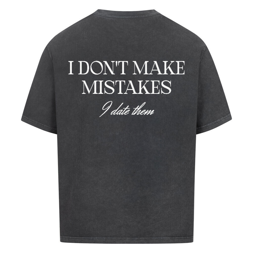 Mistakes - Heavy Oversized Backprint Shirt T-Shirt XS Washed Black Tattoo Fashion von inked-mafia.de. Dieses Teil gehört in jeden Kleiderschrank eines inked-rebels! Finde ideale Geschenke für Tätowierte, Tattoofans oder Tätowierer.