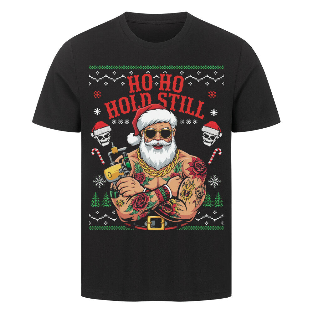 Hold Still - Unisex Weihnachtsshirt T-Shirt S Schwarz Tattoo Fashion von inked-mafia.de. Dieses Teil gehört in jeden Kleiderschrank eines inked-rebels! Finde ideale Geschenke für Tätowierte, Tattoofans oder Tätowierer.