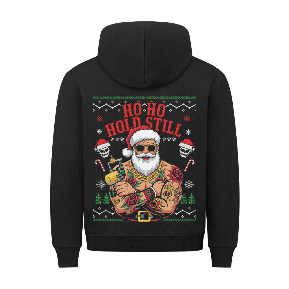 Hold Still - Unisex Backprint Weihnachtshoodie Hoodie S Schwarz Tattoo Fashion von inked-mafia.de. Dieses Teil gehört in jeden Kleiderschrank eines inked-rebels! Finde ideale Geschenke für Tätowierte, Tattoofans oder Tätowierer.