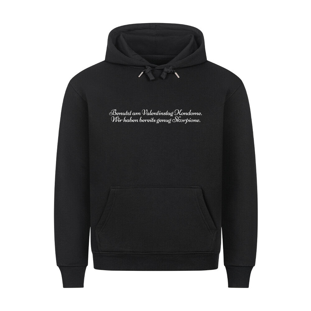 Kondome - Hoodie Hoodie S Schwarz Tattoo Fashion von inked-mafia.de. Dieses Teil gehört in jeden Kleiderschrank eines inked-rebels! Finde ideale Geschenke für Tätowierte, Tattoofans oder Tätowierer.