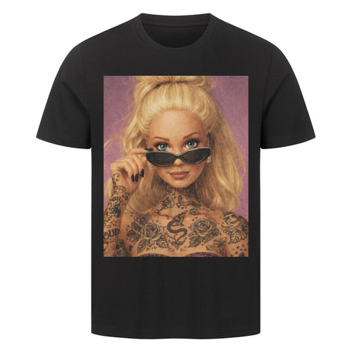 Barbie Girl - Premium Shirt T-Shirt S Schwarz Tattoo Fashion von inked-mafia.de. Dieses Teil gehört in jeden Kleiderschrank eines inked-rebels! Finde ideale Geschenke für Tätowierte, Tattoofans oder Tätowierer.