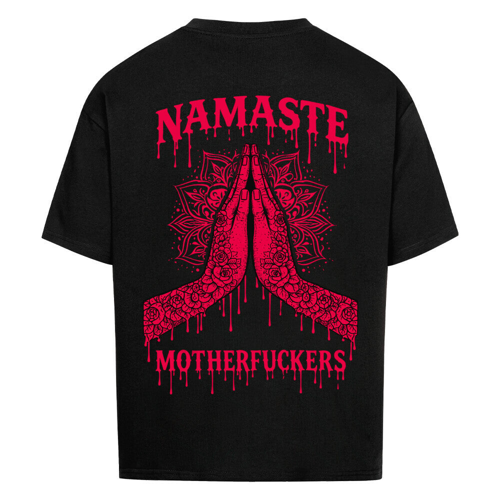 Namaste - Heavy Oversized Backprint Shirt T-Shirt XS Schwarz Tattoo Fashion von inked-mafia.de. Dieses Teil gehört in jeden Kleiderschrank eines inked-rebels! Finde ideale Geschenke für Tätowierte, Tattoofans oder Tätowierer.