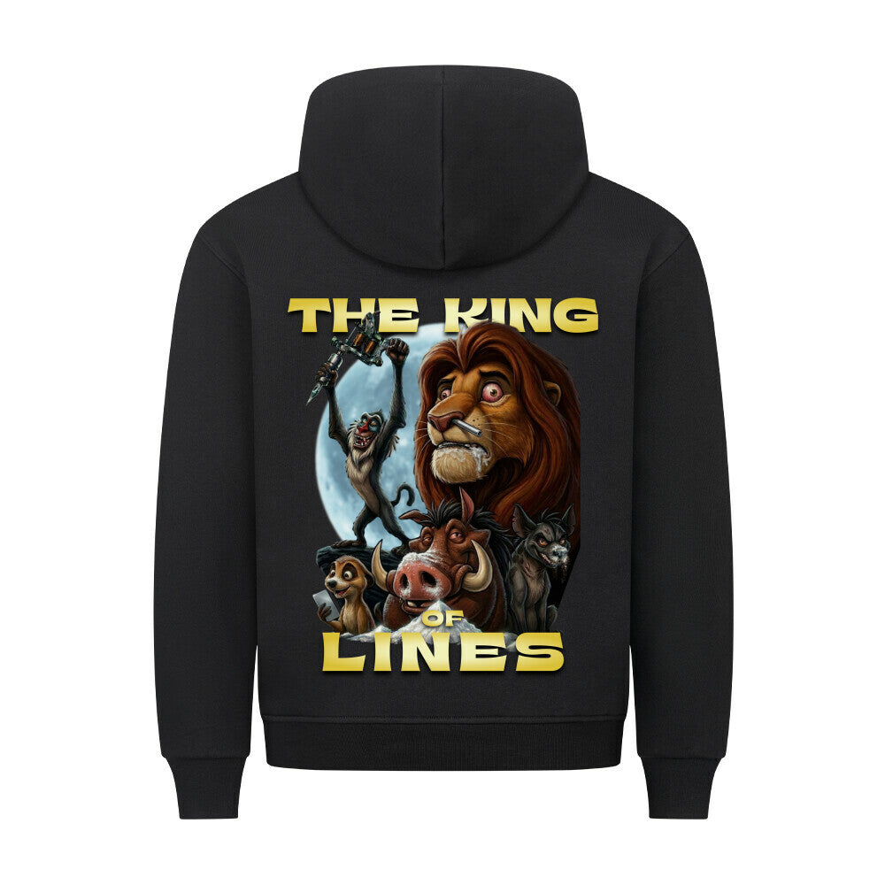 King of Lines - Backprint Hoodie Hoodie S Schwarz Tattoo Fashion von inked-mafia.de. Dieses Teil gehört in jeden Kleiderschrank eines inked-rebels! Finde ideale Geschenke für Tätowierte, Tattoofans oder Tätowierer.