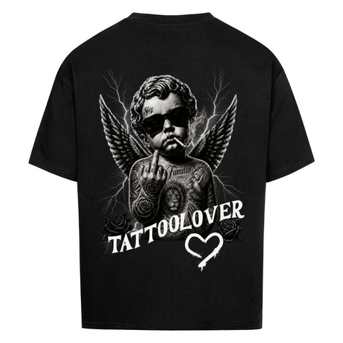 Tattoolover - Heavy Oversized Backprint Shirt T-Shirt XS Schwarz Tattoo Fashion von inked-mafia.de. Dieses Teil gehört in jeden Kleiderschrank eines inked-rebels! Finde ideale Geschenke für Tätowierte, Tattoofans oder Tätowierer.