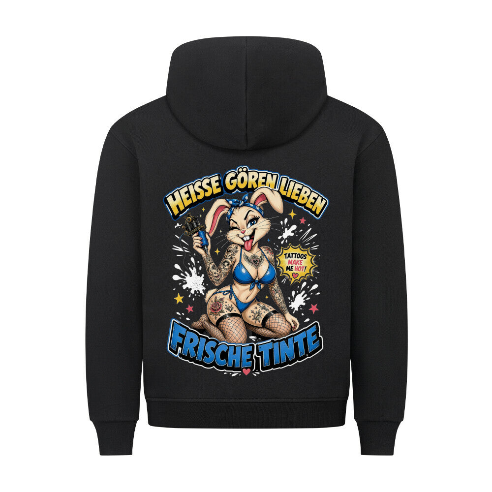 Frische Tinte - Backprint Hoodie Hoodie S Schwarz Tattoo Fashion von inked-mafia.de. Dieses Teil gehört in jeden Kleiderschrank eines inked-rebels! Finde ideale Geschenke für Tätowierte, Tattoofans oder Tätowierer.