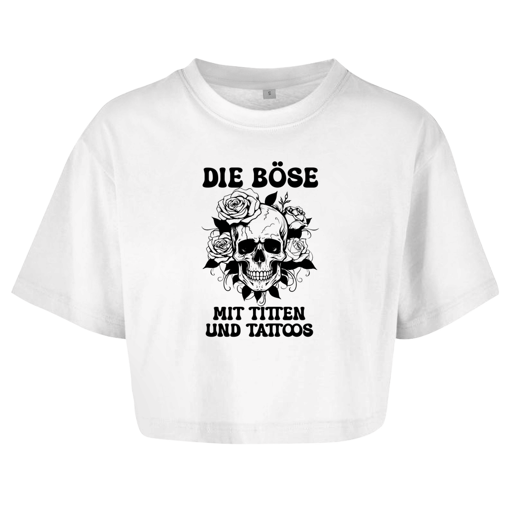 Die Böse - Damen Oversized Crop Top Clothes  Weiß XS  Tattoo Fashion von inked-mafia.de. Dieses Teil gehört in jeden Kleiderschrank eines inked-rebels! Finde ideale Geschenke für Tätowierte, Tattoofans oder Tätowierer.