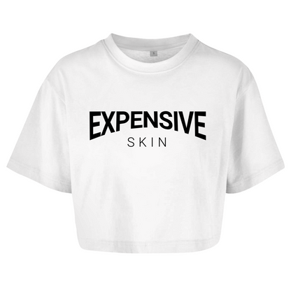 Expensive Skin - Damen Oversized Crop Top Clothes Weiß XS Tattoo Fashion von inked-mafia.de. Dieses Teil gehört in jeden Kleiderschrank eines inked-rebels! Finde ideale Geschenke für Tätowierte, Tattoofans oder Tätowierer.