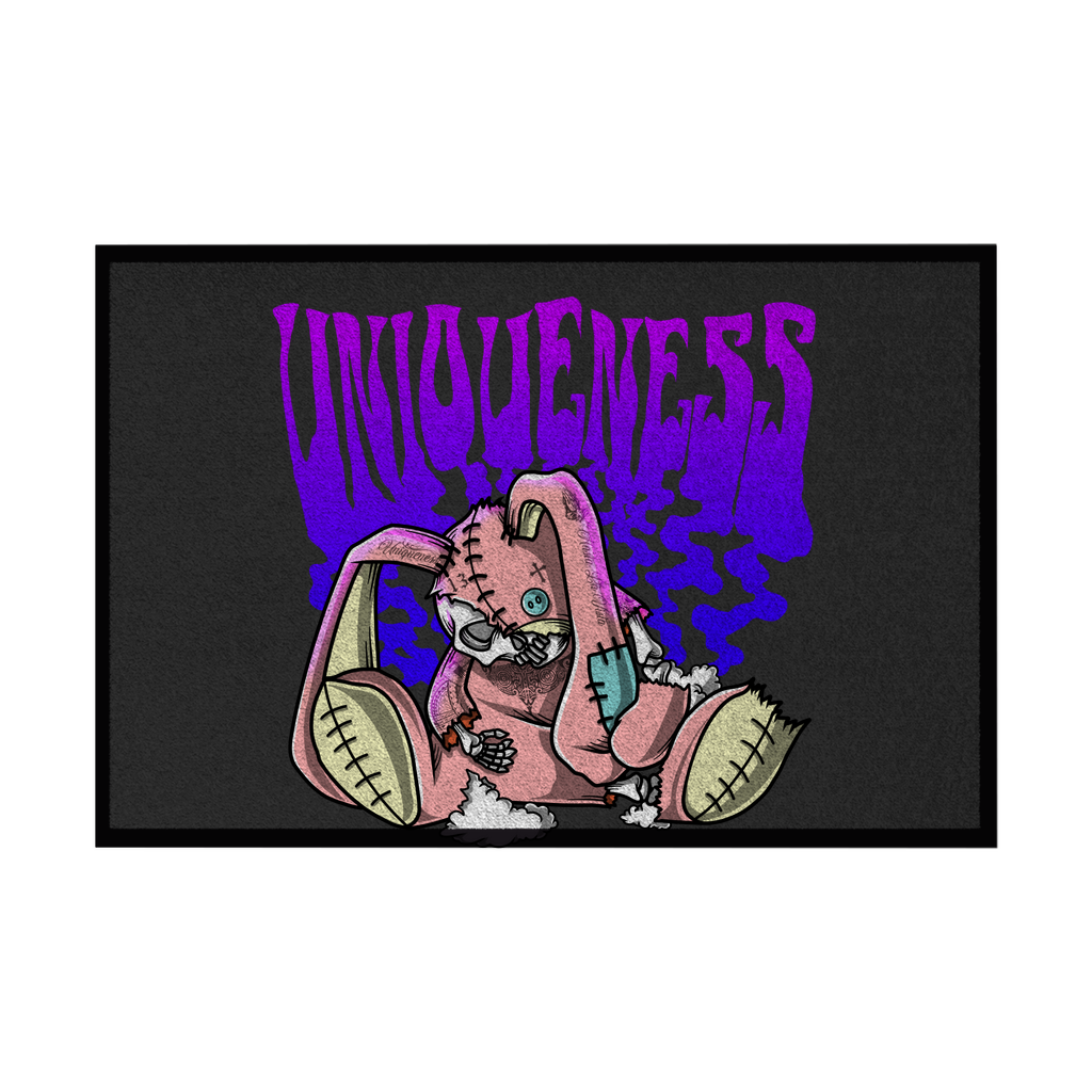 Uniqueness - Fußmatte Home & Living  Schwarz 35x50cm  Tattoo Fashion von inked-mafia.de. Dieses Teil gehört in jeden Kleiderschrank eines inked-rebels! Finde ideale Geschenke für Tätowierte, Tattoofans oder Tätowierer.