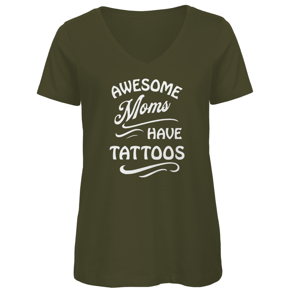Awesome Moms - Damen Shirt Clothes Khaki XS Tattoo Fashion von inked-mafia.de. Dieses Teil gehört in jeden Kleiderschrank eines inked-rebels! Finde ideale Geschenke für Tätowierte, Tattoofans oder Tätowierer.