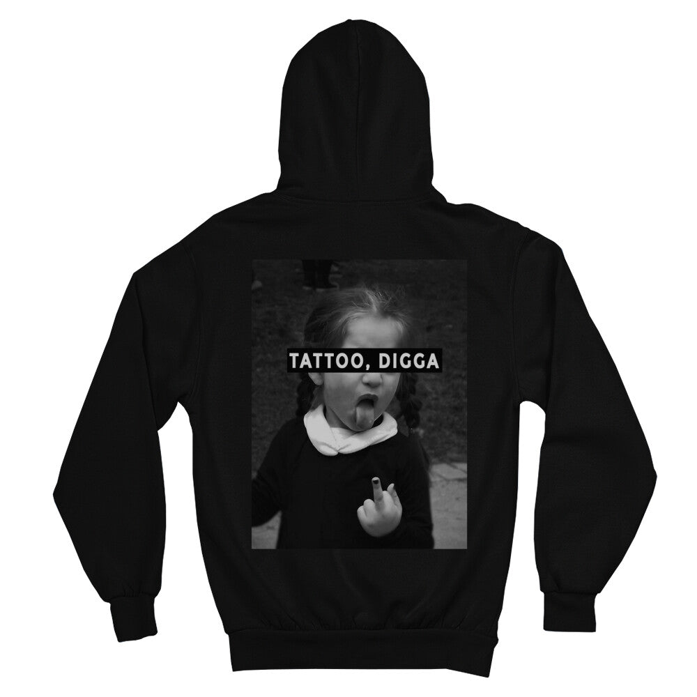 Tattoo, Digga - Backprint Hoodie Hoodie  S Schwarz  Tattoo Fashion von inked-mafia.de. Dieses Teil gehört in jeden Kleiderschrank eines inked-rebels! Finde ideale Geschenke für Tätowierte, Tattoofans oder Tätowierer.