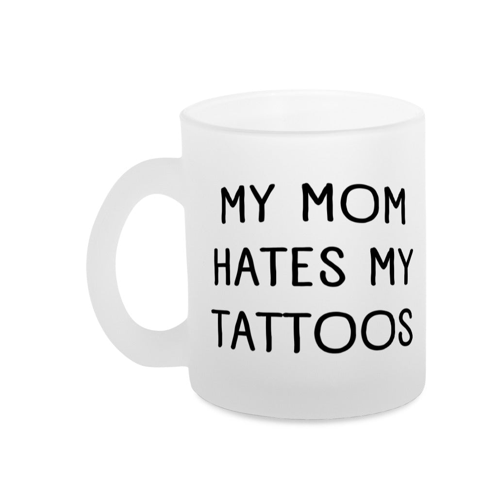 Mom - Glühweintasse Mug     Tattoo Fashion von inked-mafia.de. Dieses Teil gehört in jeden Kleiderschrank eines inked-rebels! Finde ideale Geschenke für Tätowierte, Tattoofans oder Tätowierer.