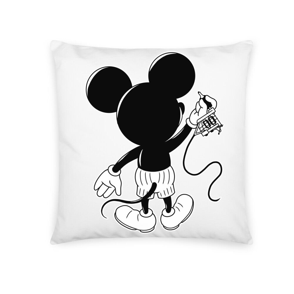 Inking Mouse - Kissen Pillow     Tattoo Fashion von inked-mafia.de. Dieses Teil gehört in jeden Kleiderschrank eines inked-rebels! Finde ideale Geschenke für Tätowierte, Tattoofans oder Tätowierer.