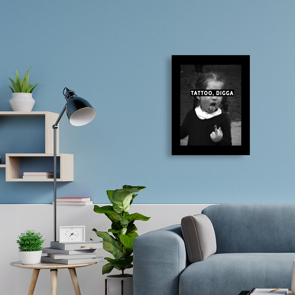 Tattoo Digga - Poster Poster  45cm x 60cm   Tattoo Fashion von inked-mafia.de. Dieses Teil gehört in jeden Kleiderschrank eines inked-rebels! Finde ideale Geschenke für Tätowierte, Tattoofans oder Tätowierer.